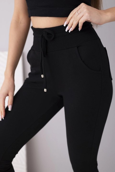 Spodnie damskie dresowe bawełniane z wysokim stanem i wiązaniem czarne