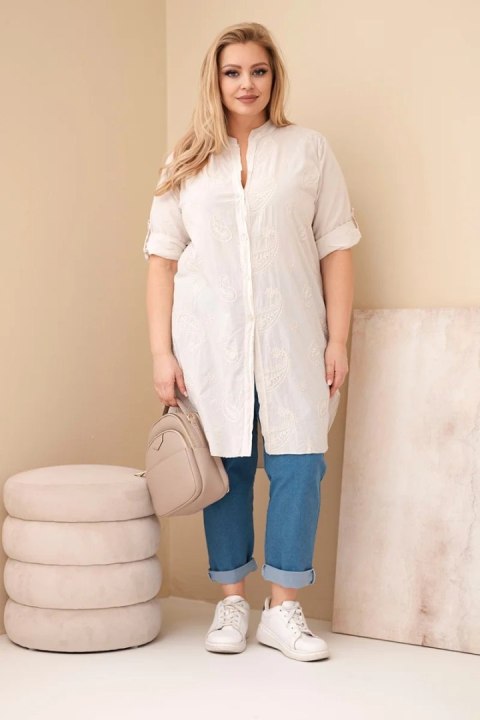 Sukienka damska Plus Size z haftem i podwijanym rękawem beżowa