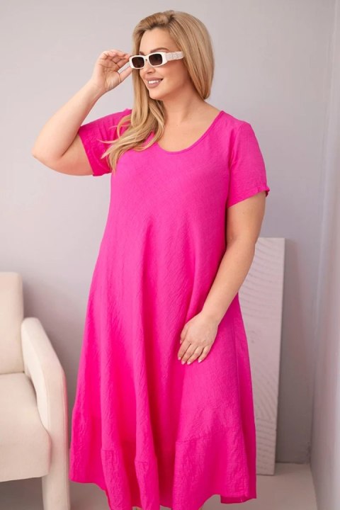 Sukienka damska plus size z krótkim rękawem i falbaną z lekkiej wiskozy fuksja