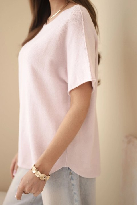 Sweter damski z krótkim rękawem o luźnym kroju pudrowy róż