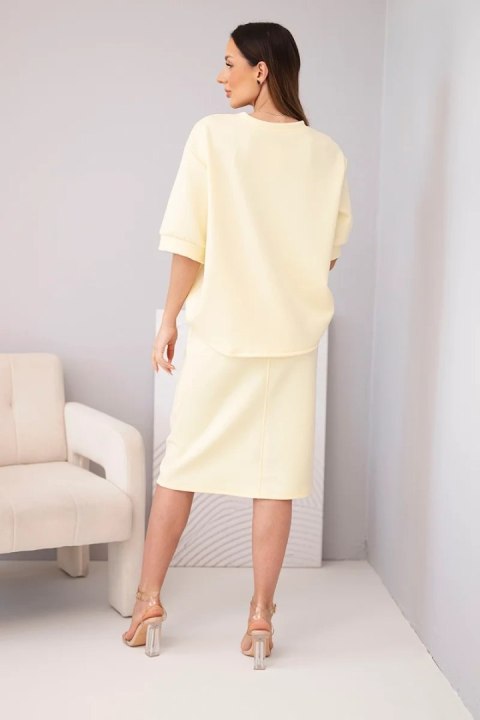 Komplet damski masełkowy z bluzką i spódnicą midi żółty