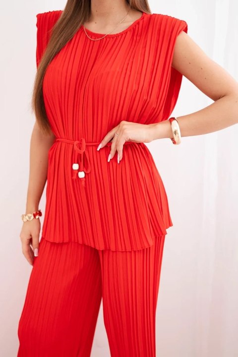 Komplet damski wiskozowy plisowany z wiązaną bluzką i szerokimi spodniami czerwony