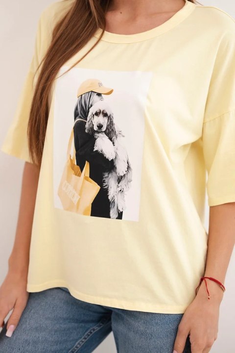 Bluzka damska bawełniana oversize z krótkim rękawem i modnym nadrukiem żółta