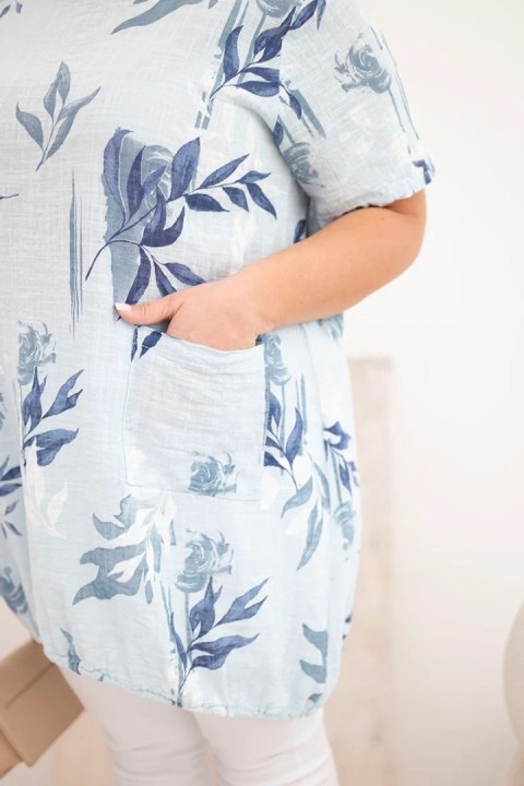 Bluzka damska bawełniana Plus Size z krótkim rękawem i wiązaniem na dole niebieska