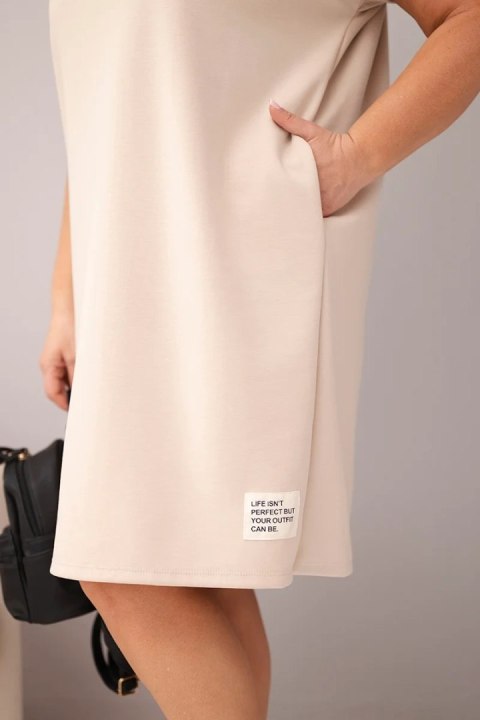 Sukienka damska Plus Size z krótkim rękawem i kieszeniami beżowa