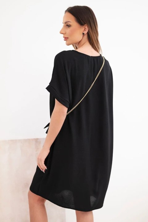 Sukienka damska z krótkim rękawem i torebką na łańcuszku czarna