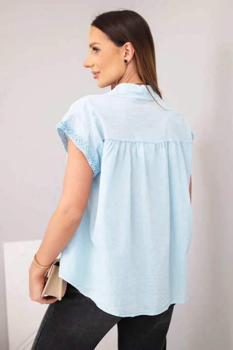 Bluzka damska bawełniana koszulowa z koronką i krótkim rękawem niebieska