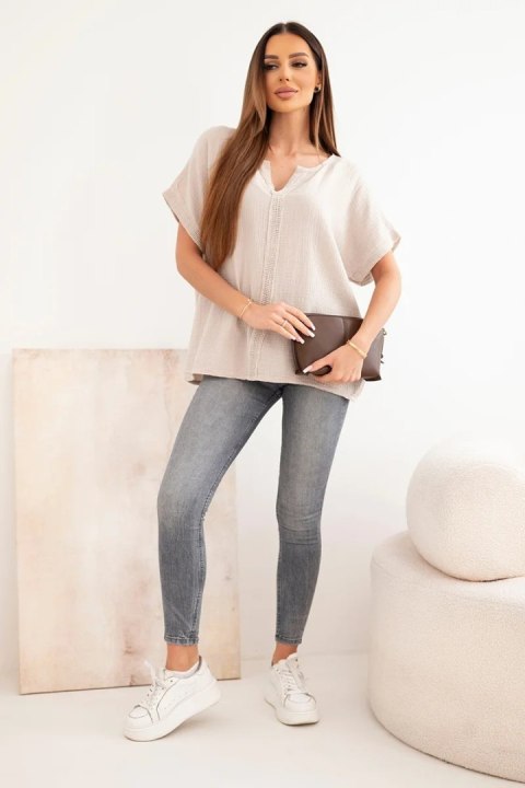 Bluzka damska bawełniana oversize z dekoltem V i koronką beżowa