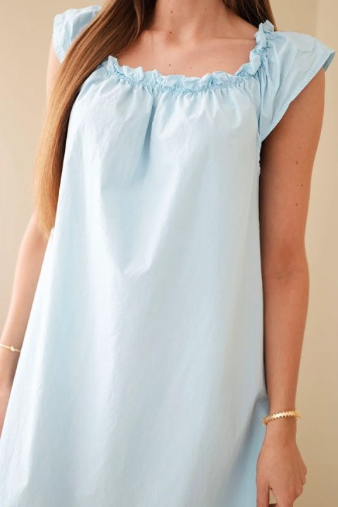 Sukienka damska bawełniana z marszczonym dekoltem i falbanką niebieska