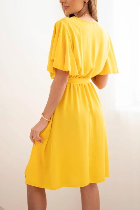 Sukienka z przekładanym dekoltem żółta