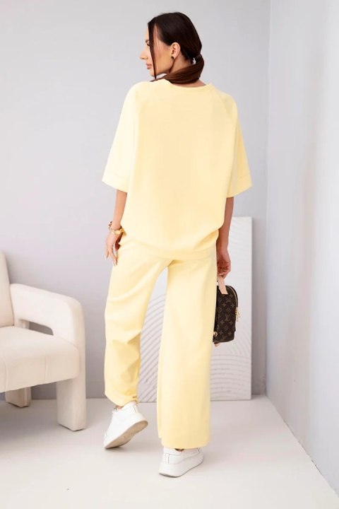 Komplet damski masełkowy z wiskozy bluza i szerokie spodnie ciemny żółty