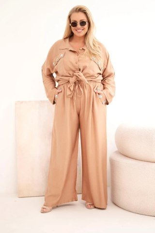 Komplet damski Plus Size z koszulą i szerokimi spodniami camelowy