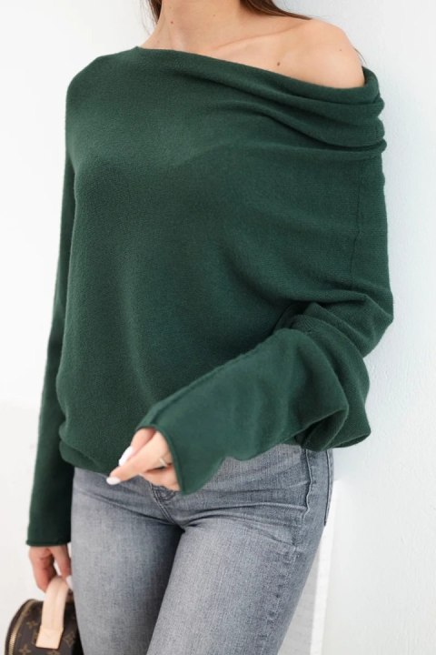 Sweter damski wiskozowy asymetryczny typu nietoperz ciemno zielony